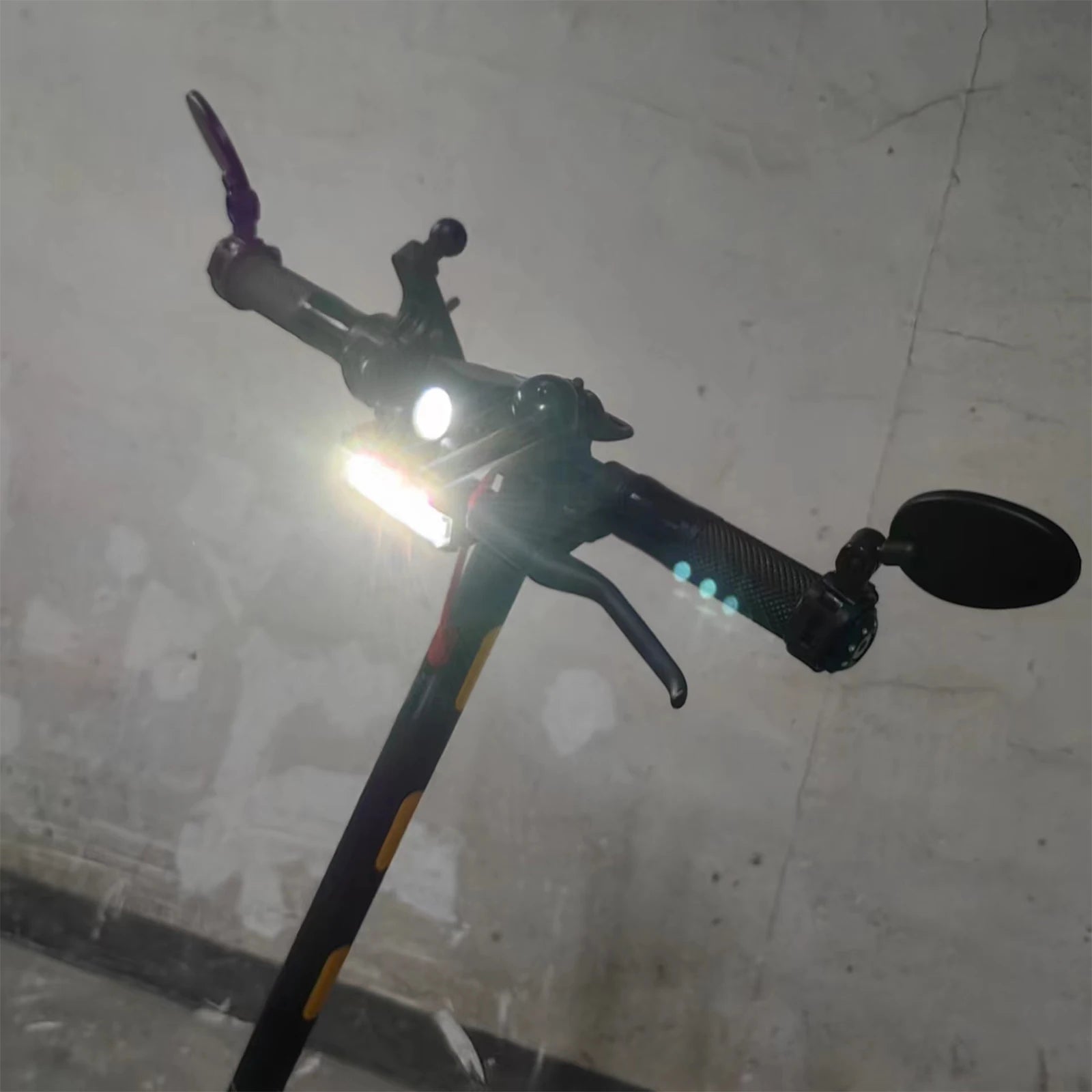 Lampe LED Avant Étanche – Rechargeable USB 2000/4000mAh-phare LED pour trottinette électrique Wayvolt